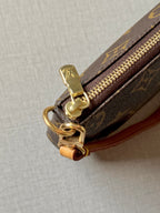 Louis Vuitton 2005 Monogram Pochette Accessoires Handbag