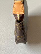 Louis Vuitton 2005 Monogram Pochette Accessoires Handbag