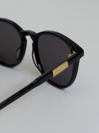Gucci Eyewear - Sunglasses / Shades Size 51