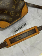 Louis Vuitton 2001 Monogram Amazone Crossbody Bag