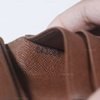 Louis Vuitton 2008 Monogram Bi-fold Wallet
