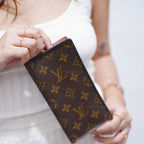 Louis Vuitton 2000 Monogram Bi-fold Wallet / Checkbook Holder