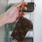 Louis Vuitton 2003 Monogram Key Cles